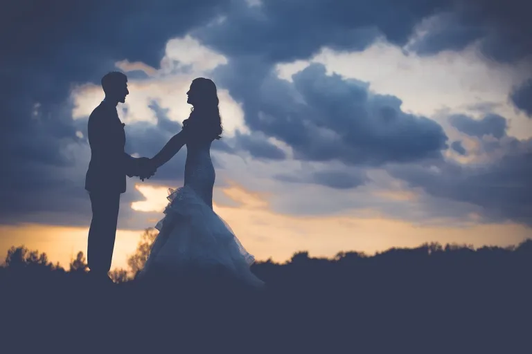 couple-mariage-avec-vtc-saumur
